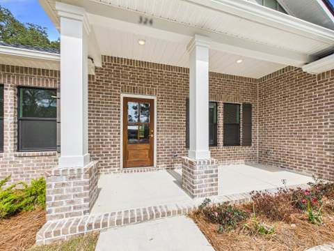 324 Hillcrest Avenue, Valparaiso FL - photo 8 of 55