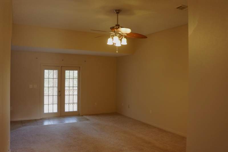 4 bedroom Detached Single Family at 3248 Twilight Drive, Spring Hollow Estates, Crestview — photo 2