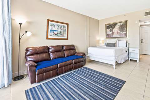 214 SW Miracle Strip Parkway #A102, Fort Walton Beach FL - photo 7 of 25