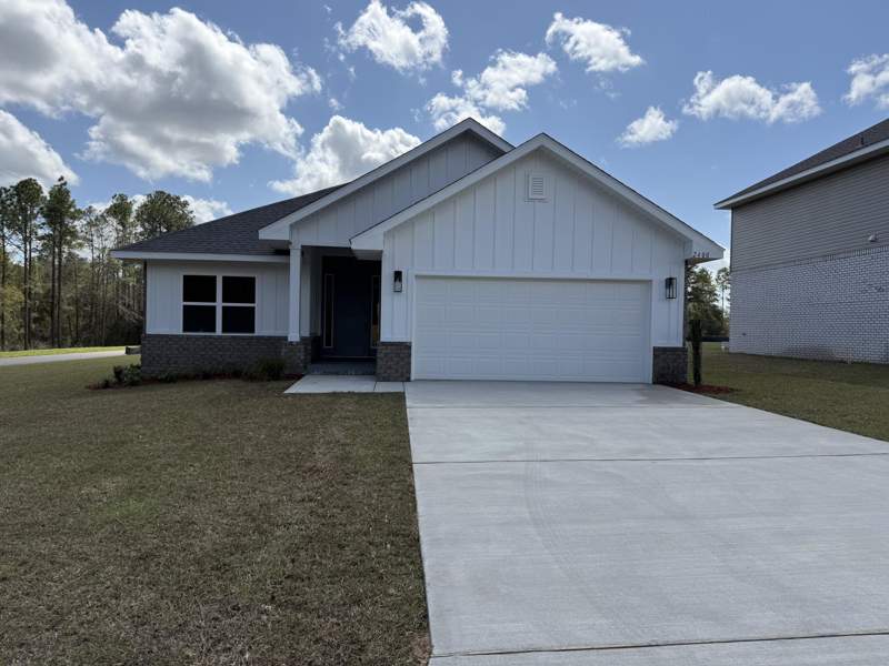 4 bedroom Detached Single Family at 2400 Aleia Lane, Brookwood, Crestview — photo 2
