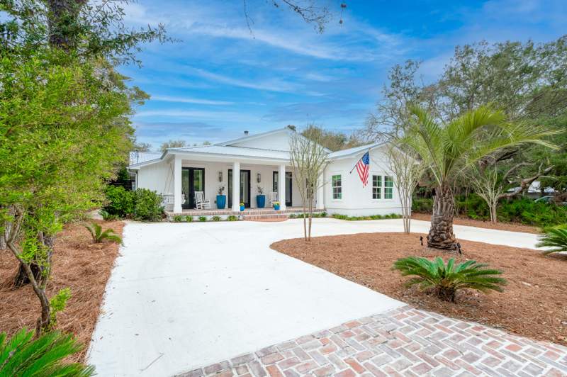 5 bedroom Detached Single Family at 102 Camp Creek Rd S, Gulf Lake Beaches Estates, Inlet Beach — photo 2