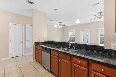 996 Leigh Ann Lane, Fort Walton Beach FL - photo 10 of 30