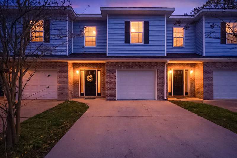 4 bedroom Townhouse at 996 Leigh Ann Lane, Savannah Heights T/H, Fort Walton Beach — photo 3