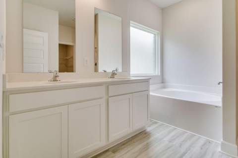 6837 Fresh Meadow Lane, Laurel Hill FL - photo 11 of 30