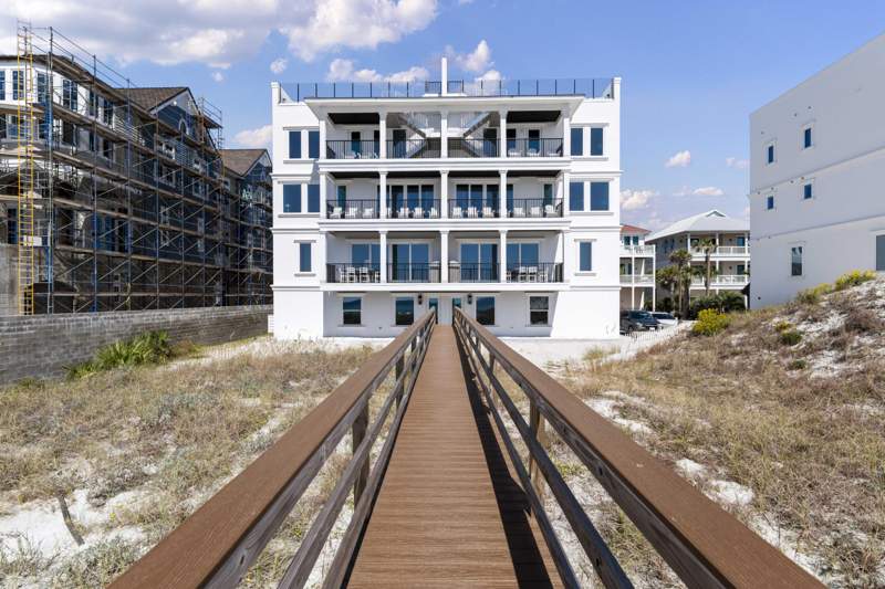 8 bedroom Detached Single Family at 26 Azzurro Way, Beachside Estates, Santa Rosa Beach — photo 3