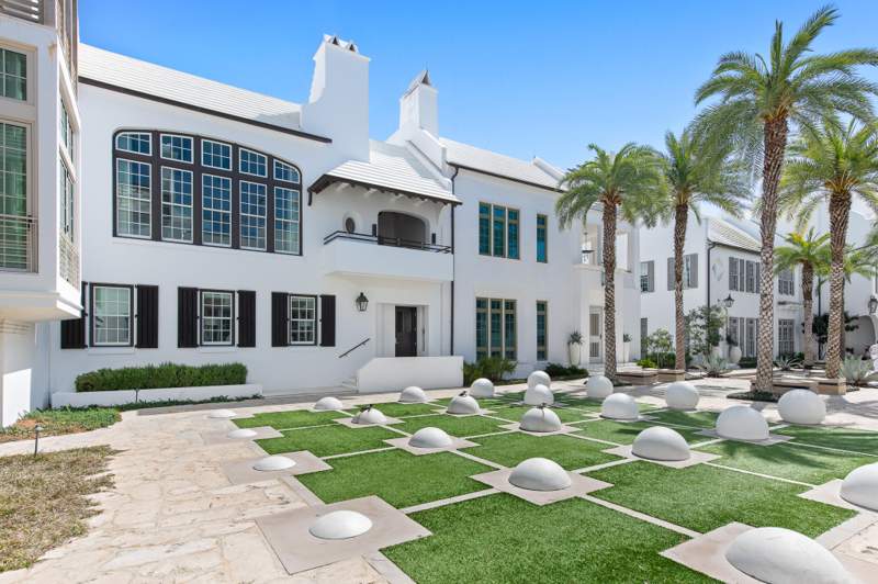 4 bedroom Detached Single Family at 32 Kings Castle Court, Alys Beach, Inlet Beach — photo 2