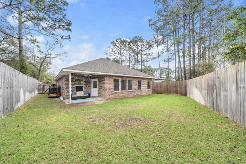 4 bedroom Detached Single Family at 915 Linden Avenue, Bayshore S/D, Niceville — photo 3