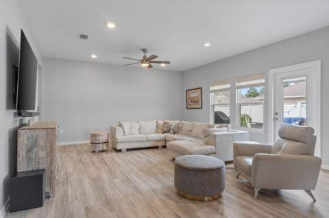38 Silverthorn Street, Freeport FL - photo 16 of 43