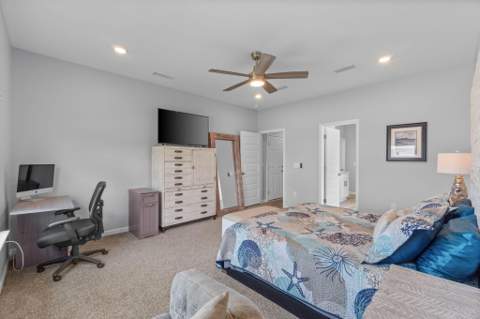 38 Silverthorn Street, Freeport FL - photo 20 of 43
