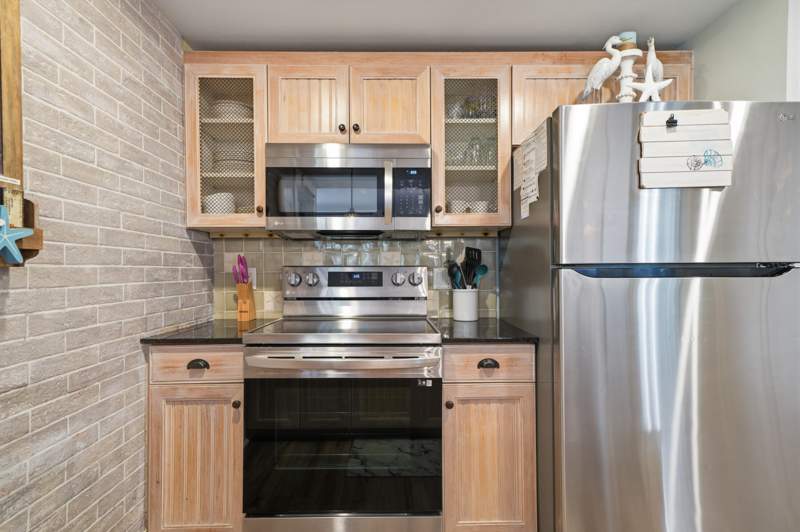 2 bedroom Condominium at 9200 Baytowne Wharf Boulevard #Unit 248, Market Street Inn, Miramar Beach — photo 4