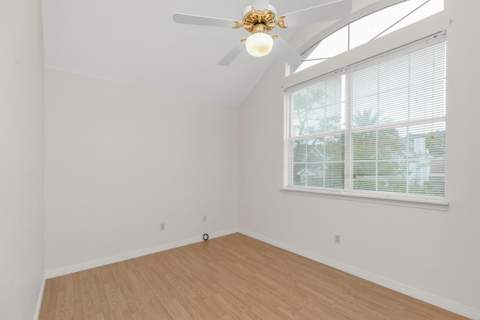 1708 Colonial Court, Fort Walton Beach FL - photo 18 of 30