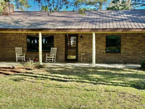 444 Pitts Bayshore Drive, Freeport FL - photo 15 of 32