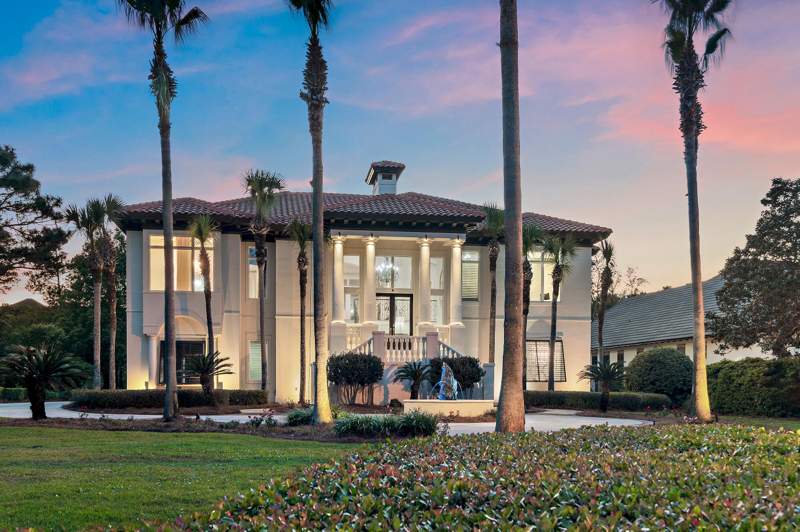 4 bedroom Detached Single Family at 2940 Pine Valley Drive, Burnt Pine, Miramar Beach — photo 4