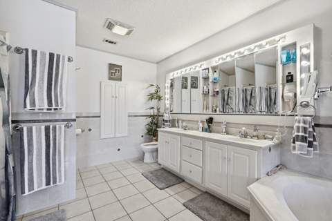 144 Monahan Drive, Fort Walton Beach FL - photo 19 of 74