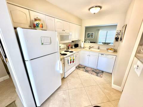 534 Augusta Place ## 11402, Miramar Beach FL - photo 15 of 47