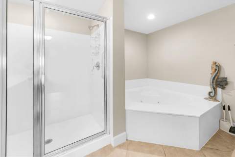 725 Gulf Shore Drive #Unit 604B, Destin FL - photo 19 of 39