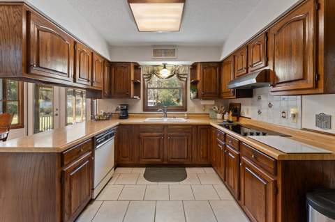 3687 Airport Road, Crestview FL - photo 10 of 75