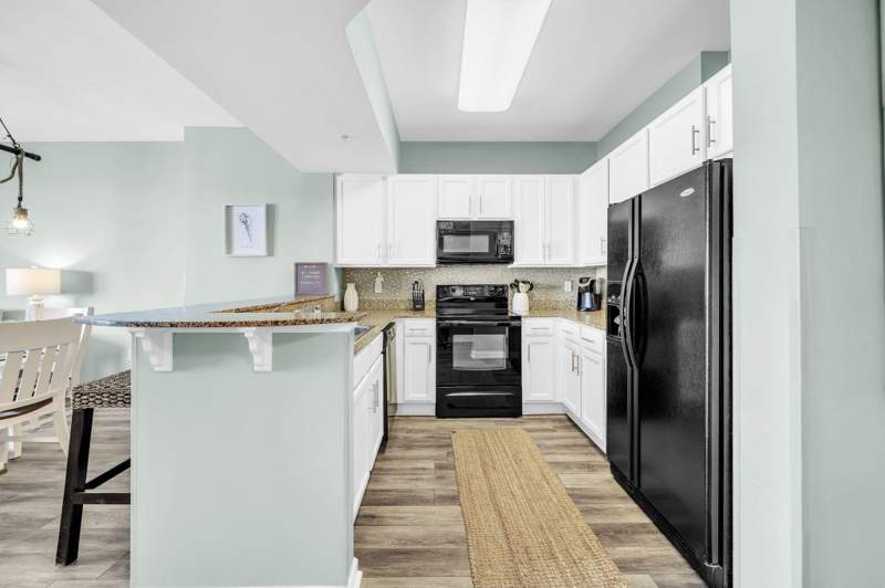 2 bedroom Condominium at 4203 Indian Bayou Trail #Unit 1703, The Palms Of Destin, Destin — photo 3