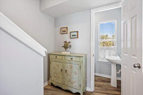 926 Whelk Court #B, Fort Walton Beach FL - photo 23 of 37