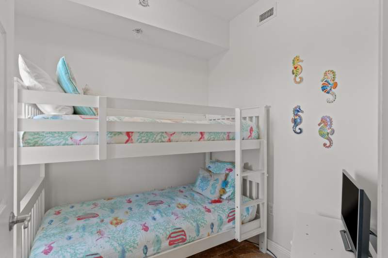 3 bedroom Condominium at 1111 Santa Rosa #404, Summer Place, Fort Walton Beach — photo 3