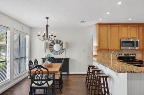 559 Augusta Drive ## 11501, Miramar Beach FL - photo 17 of 40