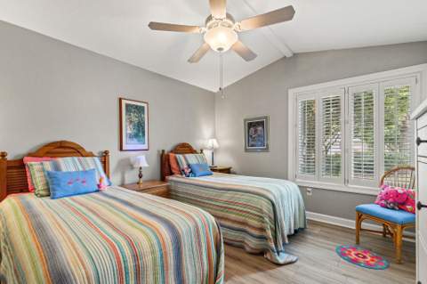 8836 St Andrews Drive, Miramar Beach FL - photo 9 of 30