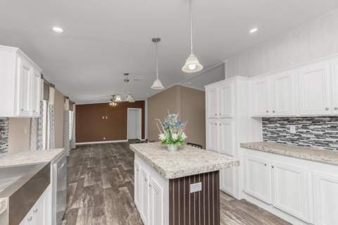 910 N Lloyd Street, Crestview FL - photo 8 of 30