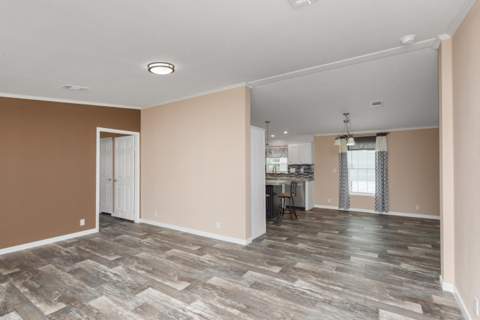 910 N Lloyd Street, Crestview FL - photo 9 of 30