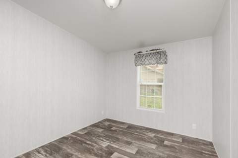 910 N Lloyd Street, Crestview FL - photo 20 of 30