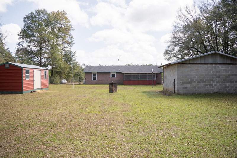 3 bedroom Detached Single Family at 4868 Griffith Mill Road, Meets & Bounds, Holt — photo 3