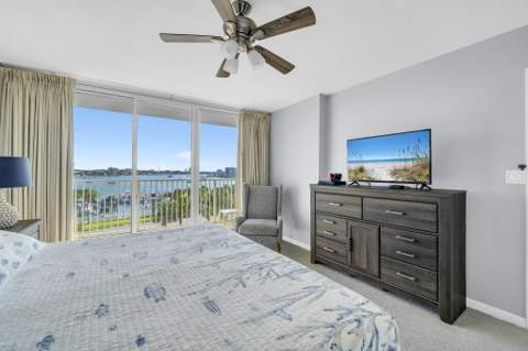 150 Gulf Shore Drive #405, Destin FL - photo 13 of 35
