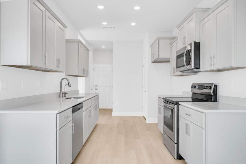 4 bedroom Detached Single Family at 239 Alleyoak Lane #Lot 4-1, The Bluffs At Lafayette, Freeport — photo 3