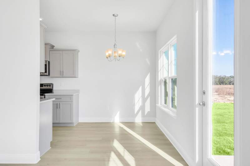 4 bedroom Detached Single Family at 239 Alleyoak Lane #Lot 4-1, The Bluffs At Lafayette, Freeport — photo 4