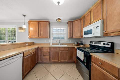 362 Palmetto Avenue, Freeport FL - photo 8 of 23