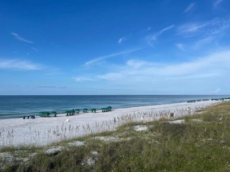 2 bedroom Mobile Home at 81 Payne Street #Lot 12, Destin Village Rv, Miramar Beach — photo 3