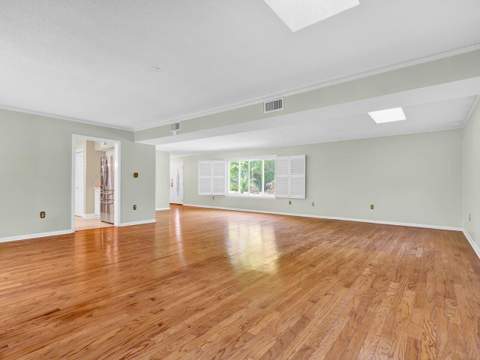 700 NE Country Club Avenue, Fort Walton Beach FL - photo 9 of 25