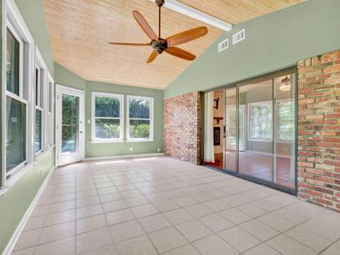 700 NE Country Club Avenue, Fort Walton Beach FL - photo 22 of 25