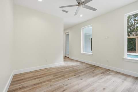 465 Seacrest Drive, Seacrest FL - photo 15 of 37