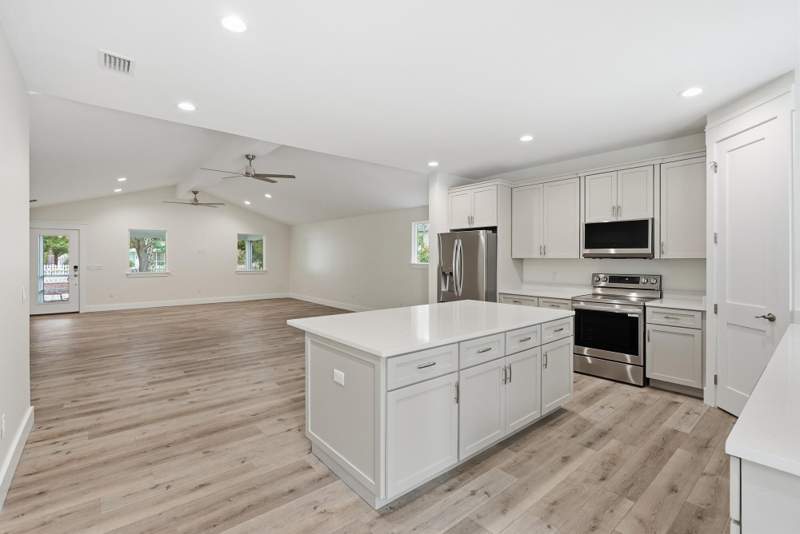 4 bedroom Detached Single Family at 465 Seacrest Drive, Seacrest, Seacrest — photo 5