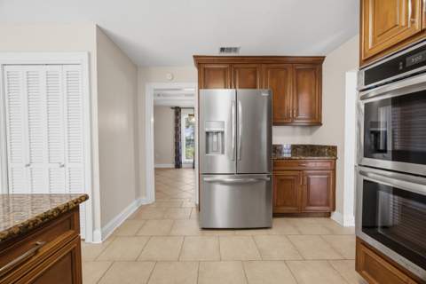 157 Country Club Road, Shalimar FL - photo 11 of 30