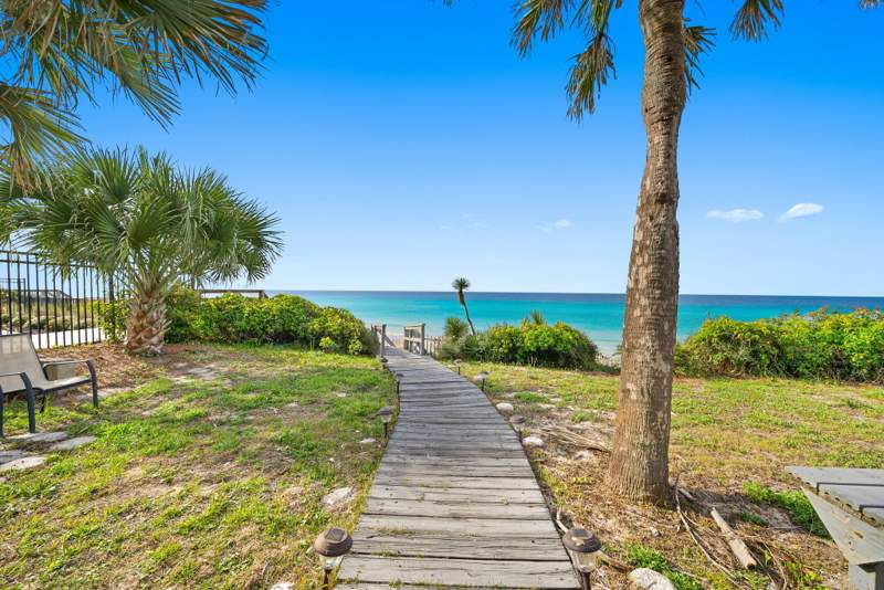 2 bedroom Detached Single Family at 8552 E County Hwy 30A, Seacrest, Inlet Beach — photo 2