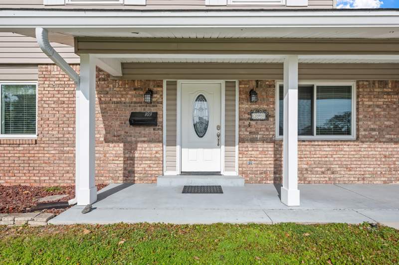 5 bedroom Detached Single Family at 103 Cunningham Court, Pine Lake, Niceville — photo 4