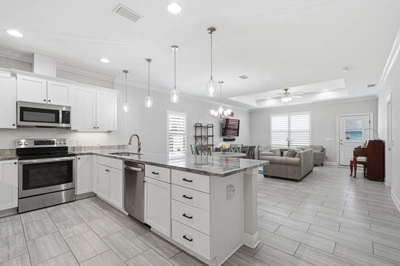 3 bedroom Detached Single Family at 91 Bayside Park, Bayside, Miramar Beach — photo 4