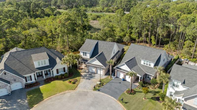4 bedroom Detached Single Family at 354 Cobalt Lane, Emerald Bay Ph 2A, Miramar Beach — photo 2