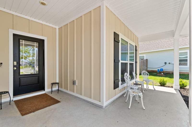 4 bedroom Detached Single Family at 44 Secluded Circle, Hammock Oaks Estates, Freeport — photo 4