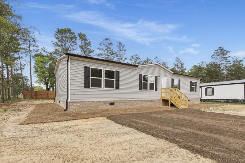 4 bedroom Manufactured Home at 23 Hyacinth Avenue, Oakwood Hills Unit I, DeFuniak Springs — photo 3