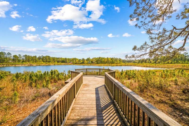 3 bedroom Detached Single Family at 21 Marys Court, Lake Juniper Estates Unit 3, DeFuniak Springs — photo 5