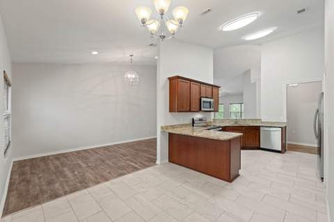 6000 Fiori Drive, Crestview FL - photo 10 of 44