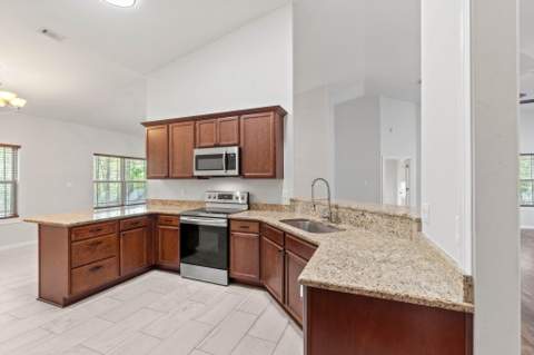 6000 Fiori Drive, Crestview FL - photo 12 of 44