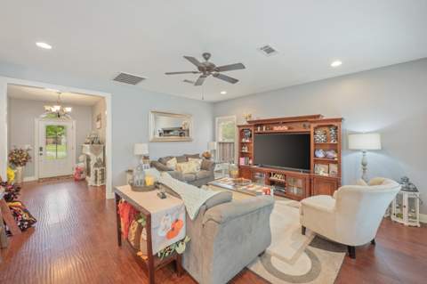1465 Mill Creek Drive, Baker FL - photo 6 of 39